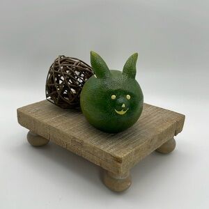 Enesco Home Grown Green‎ Lime Bunny Rabbit Figurine Collectable